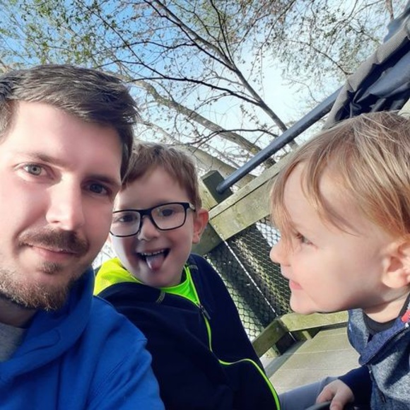 Meet your Posher, Chris - Picture 1 of 1